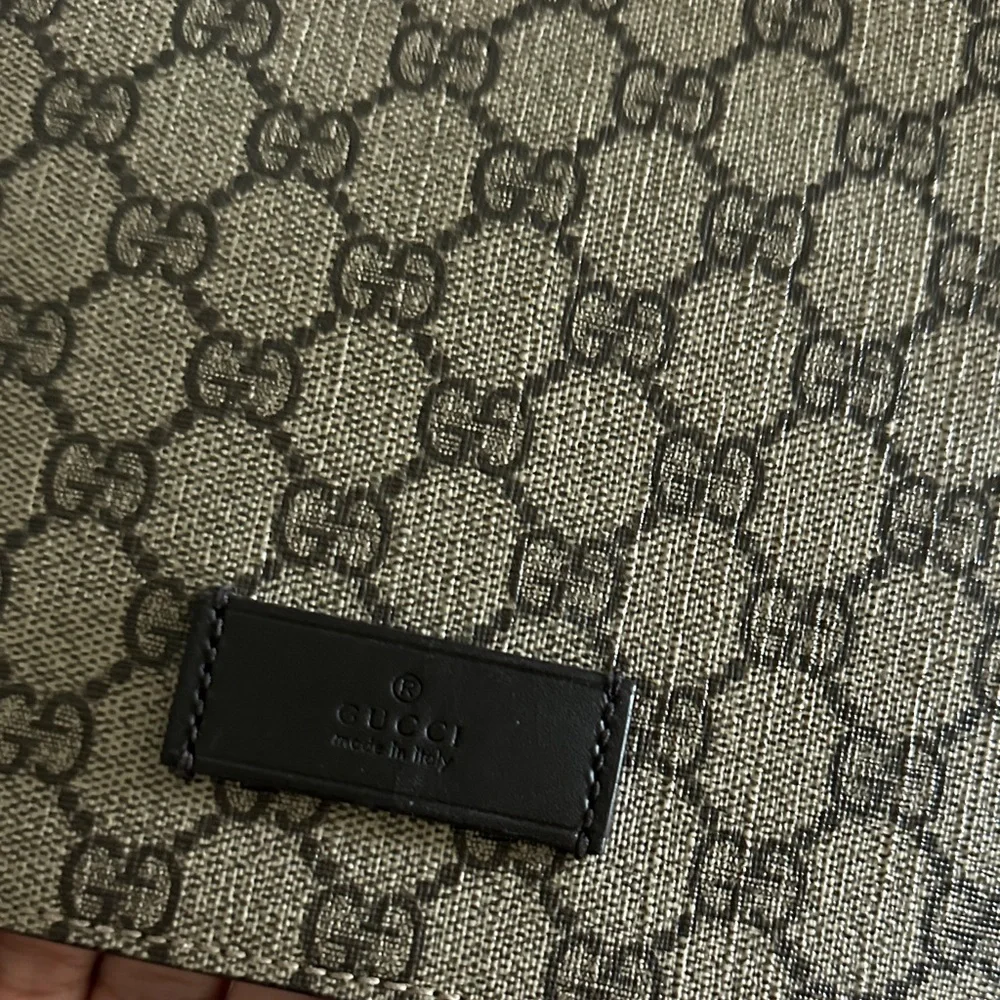 Gucci Beige and Brown Baby Bag - Picture 2 of 5